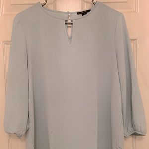 3/4 Sleeve Keyhole Top
